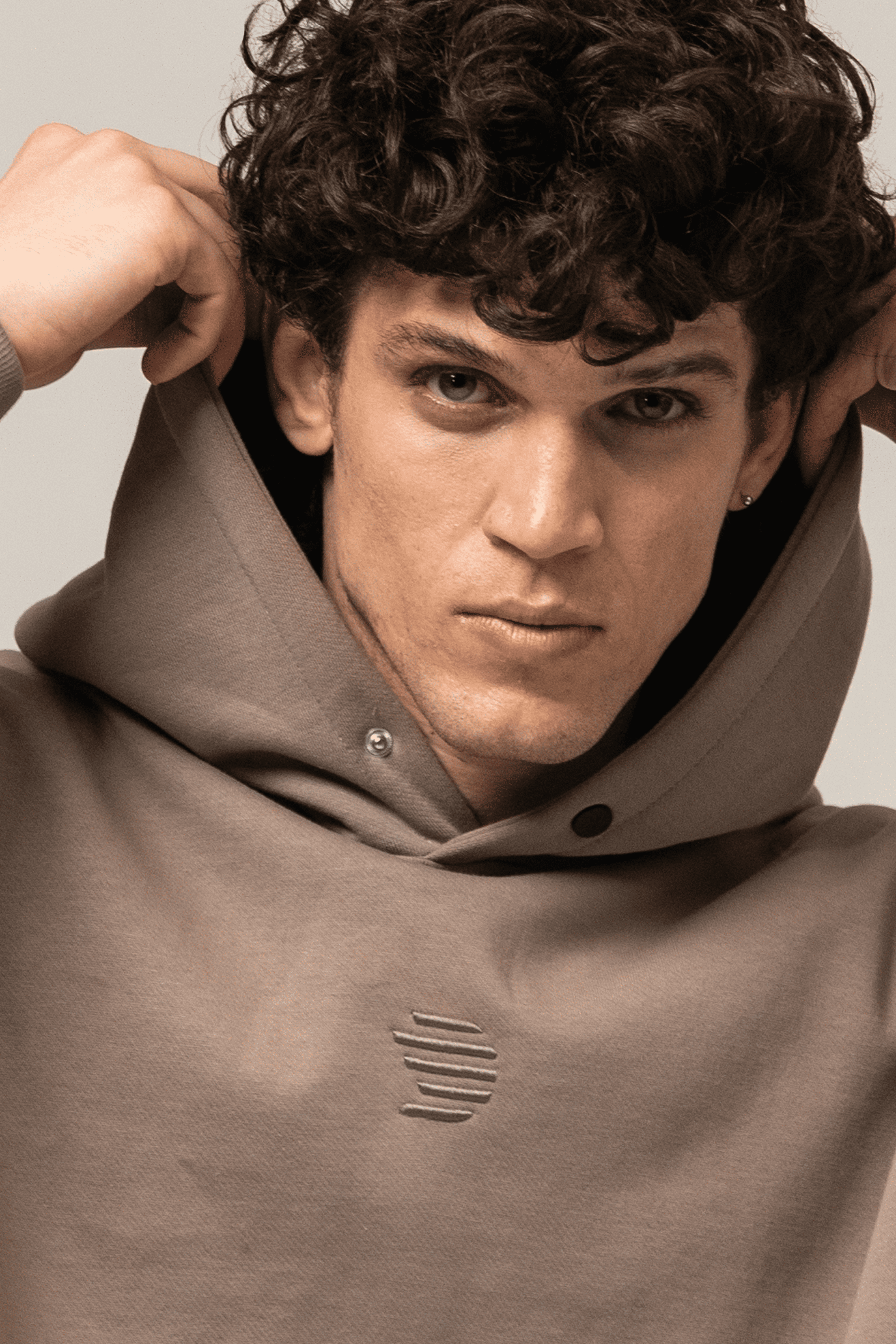 DVRS OVERSIZED HOODIE