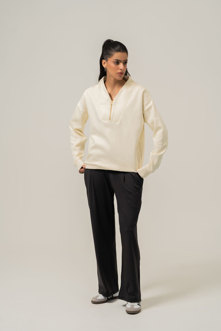 QUARTER ZIP PULLOVER