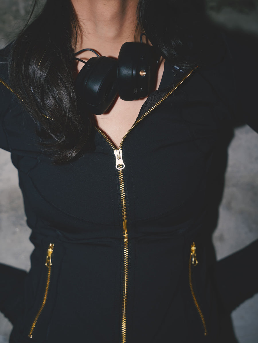 SCULPT JACKET