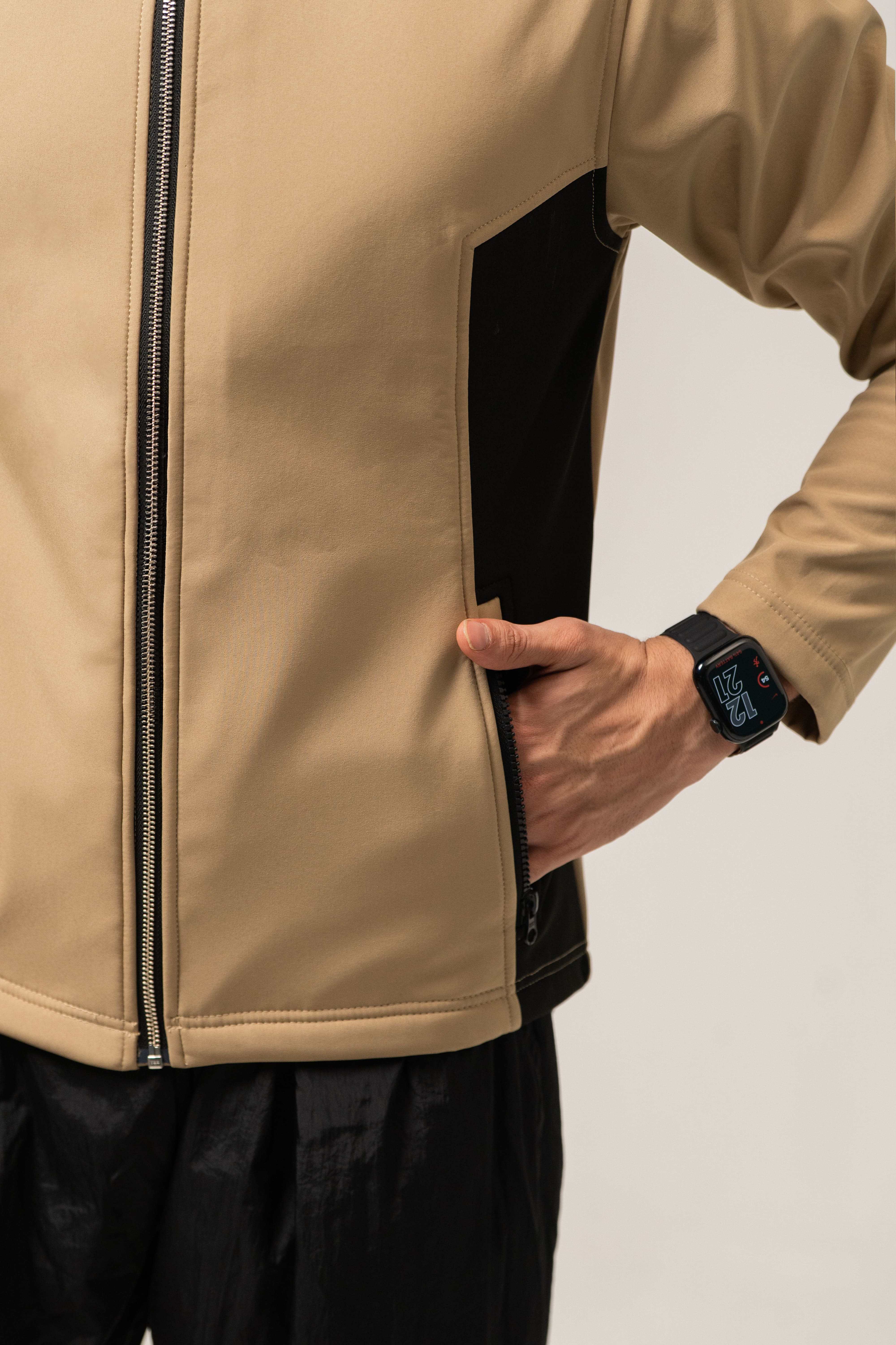 TECHNICAL JACKET