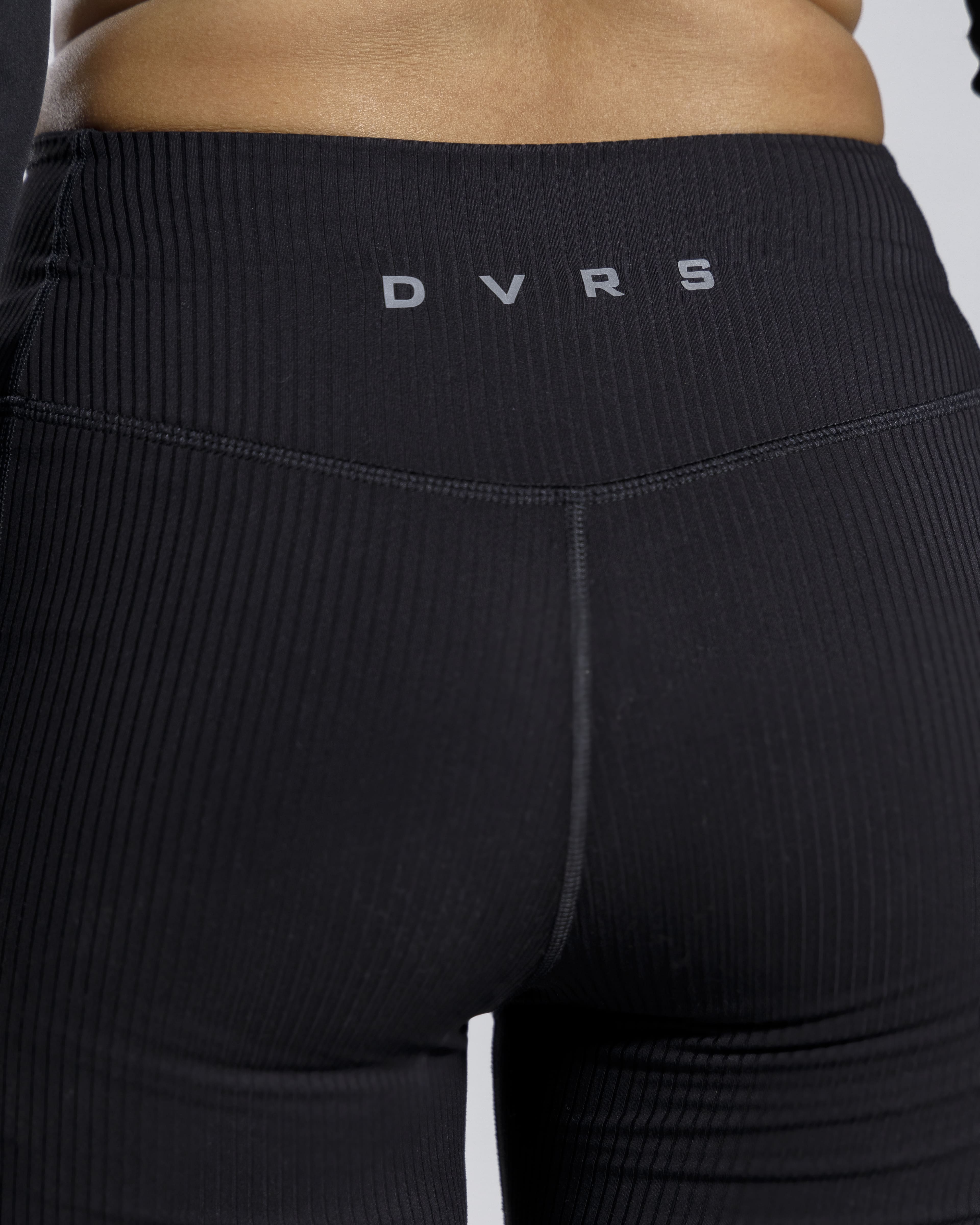 WOMEN RIBBED FLARED LEGGINGS