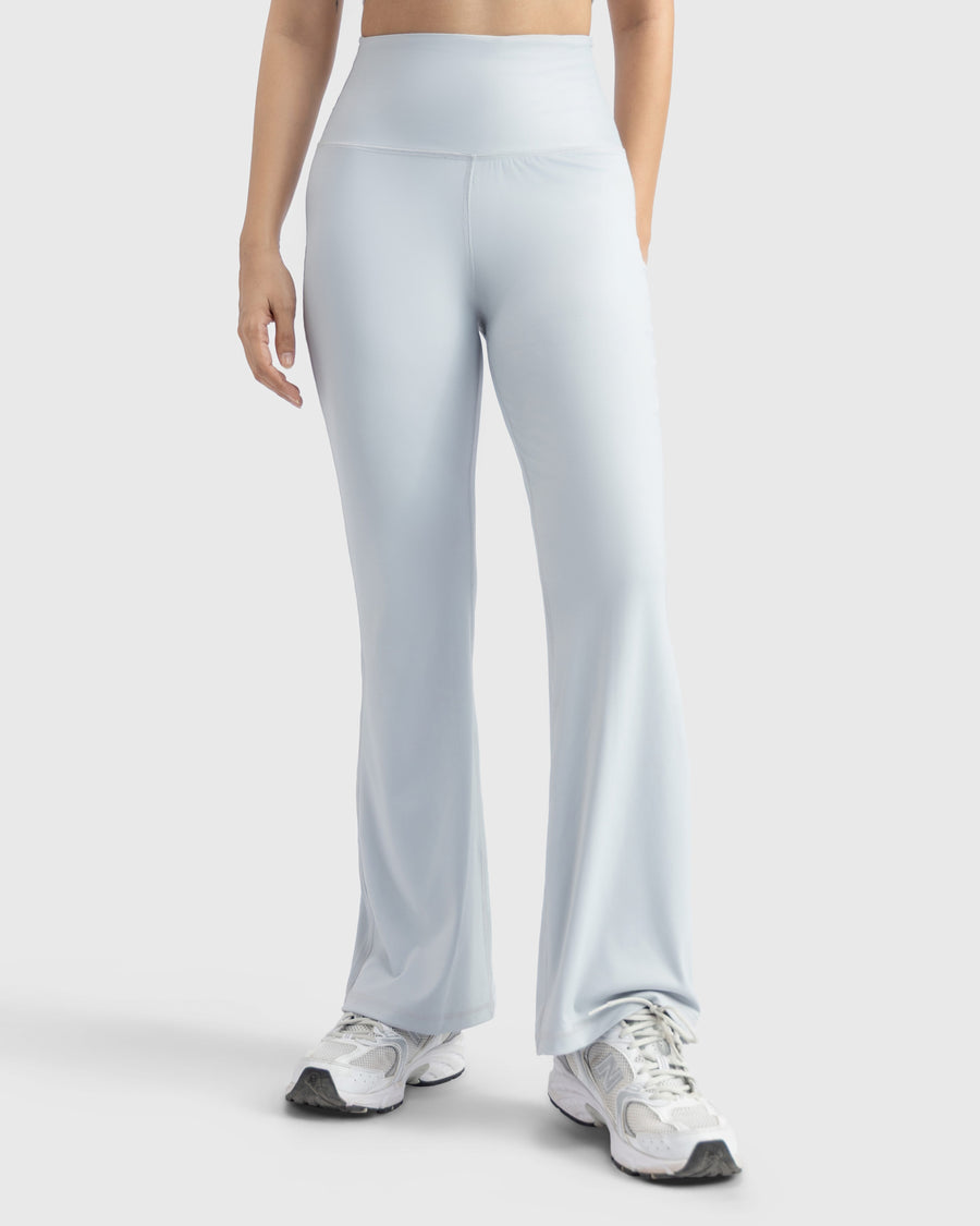 Essential Soft Flared Leggings