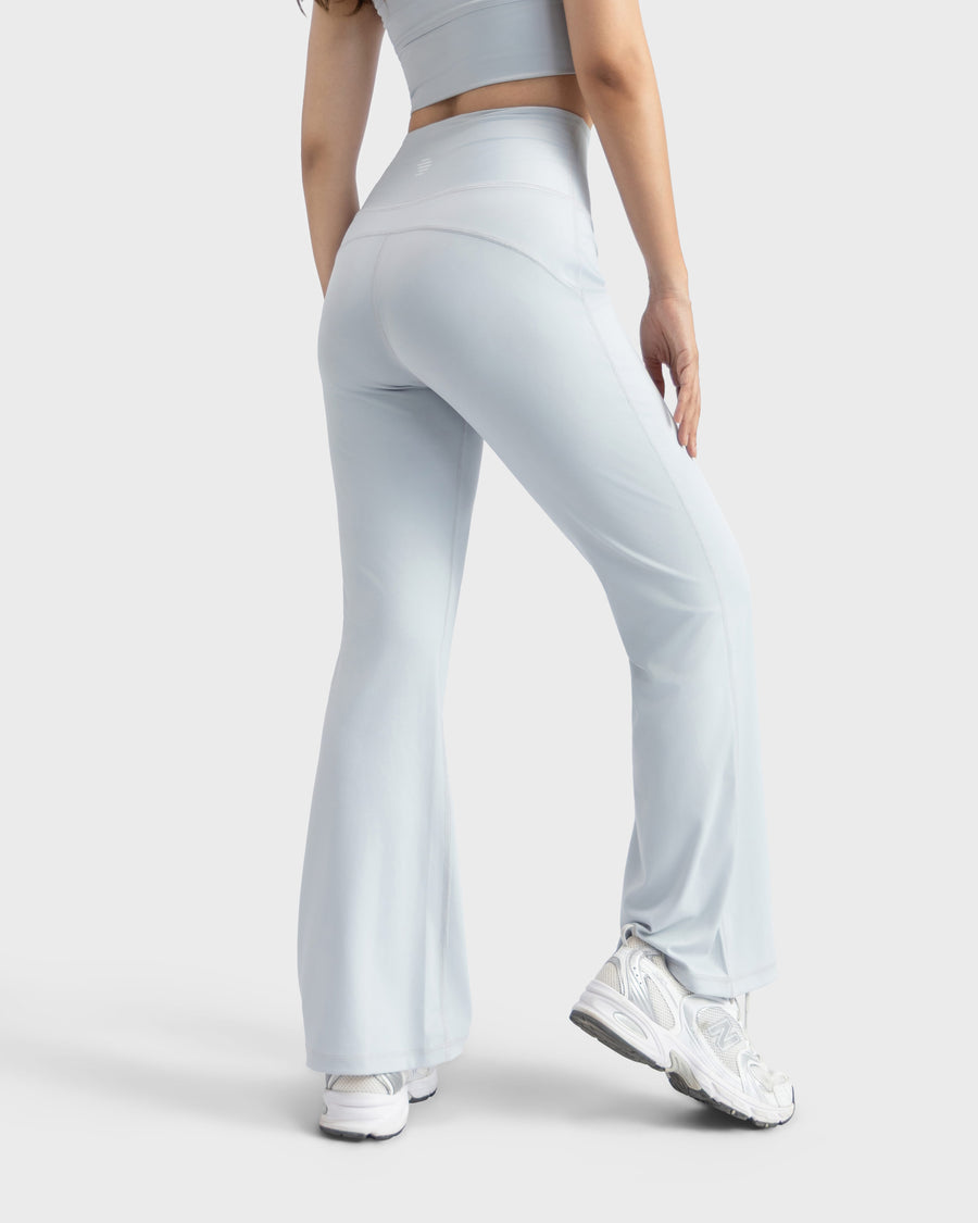Essential Soft Flared Leggings