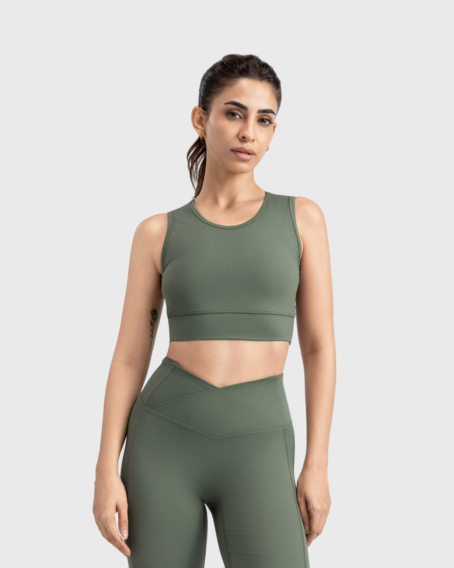 Essential Hybrid Sports Bra