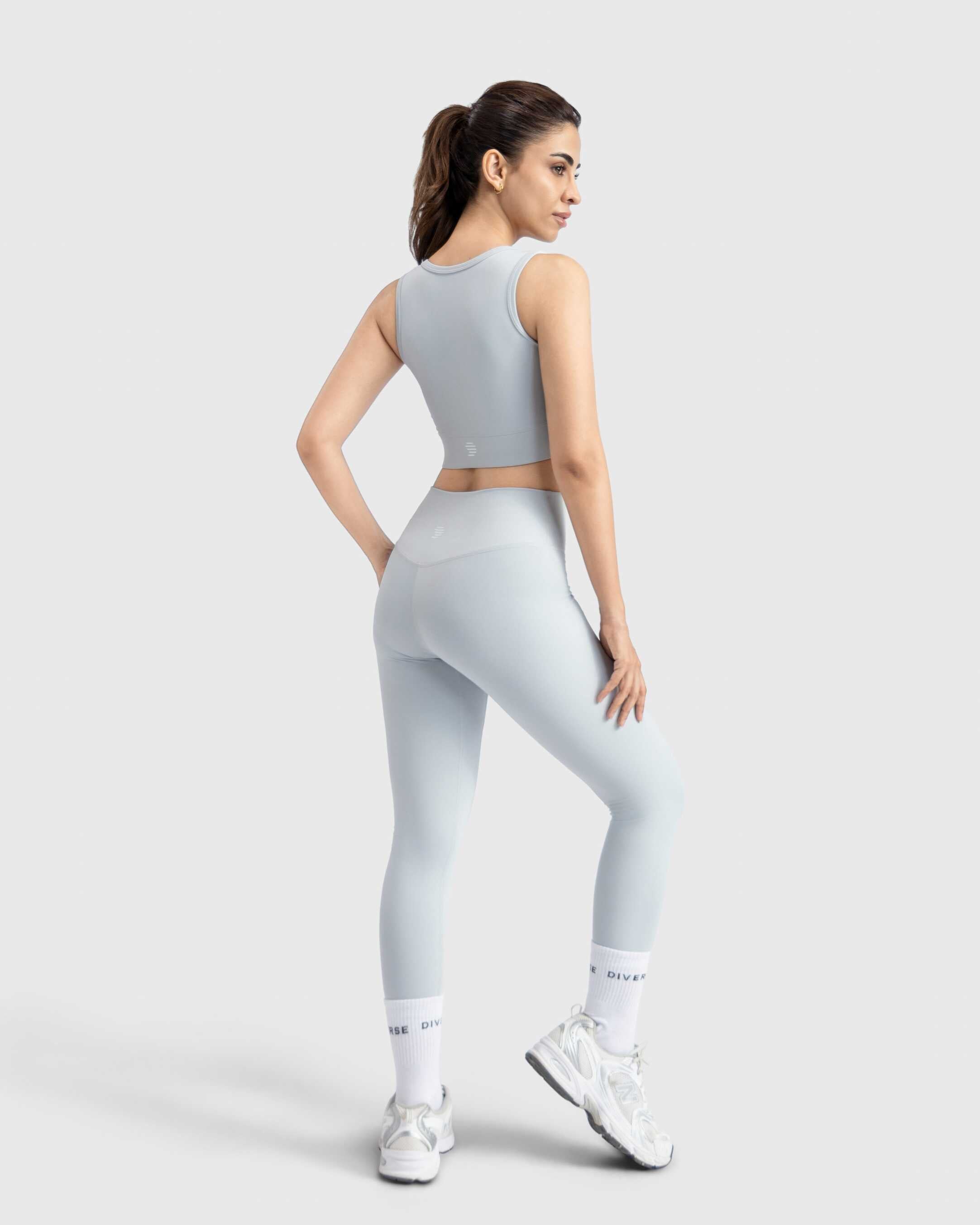Essential Hybrid Sports Bra