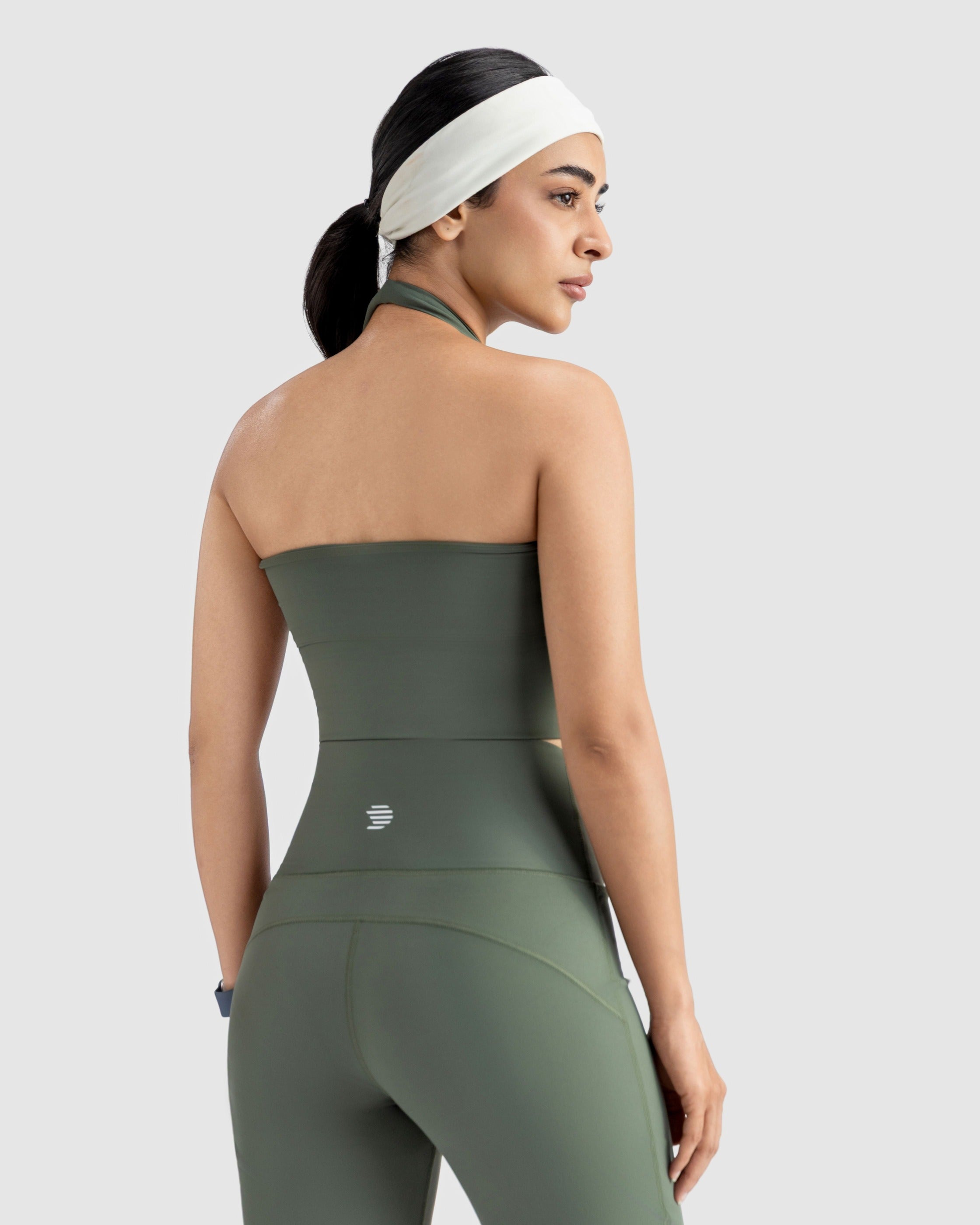 Essential Halter Neck Sports Bra