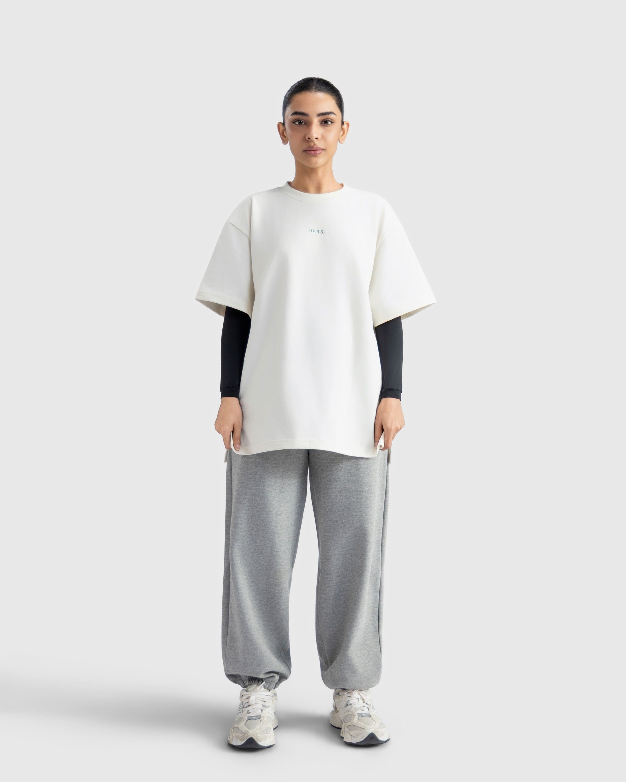 DVRS Modest Longline Tee