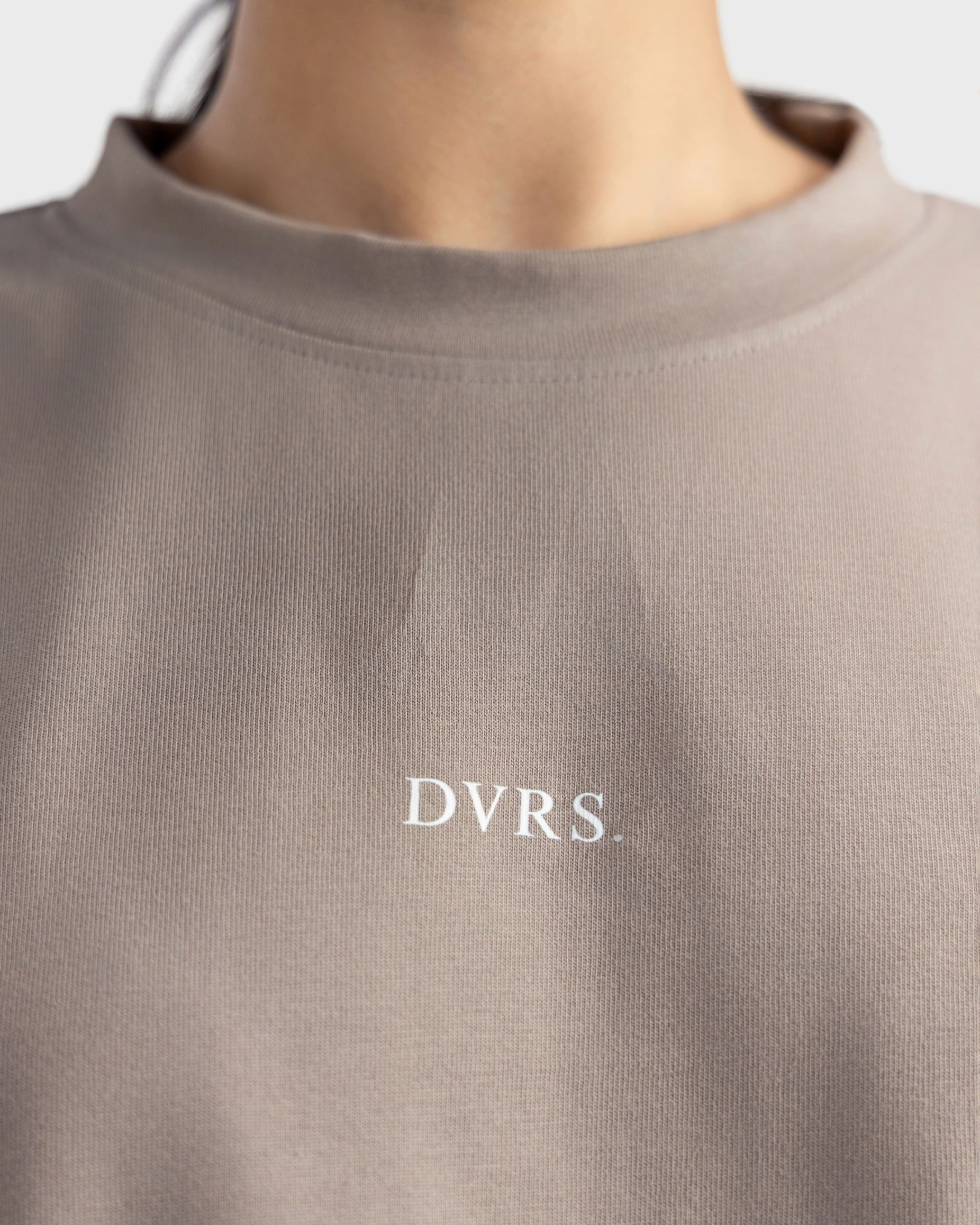 DVRS Modest Longline Tee