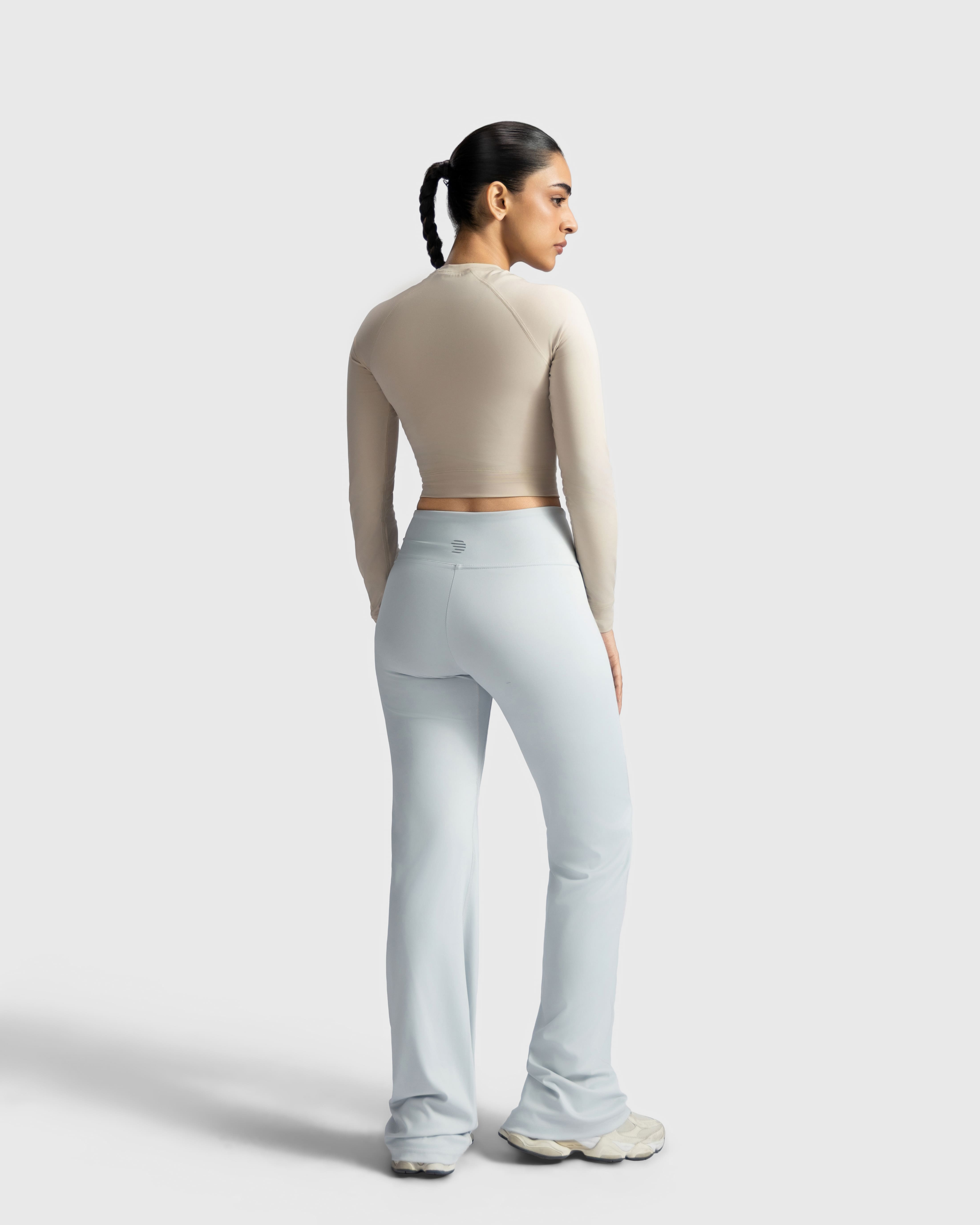 Essential Soft Crosswaist Leggings