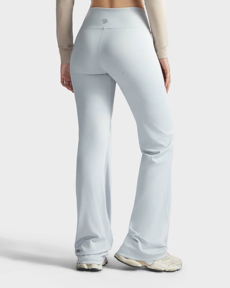 Essential Soft Crosswaist Leggings
