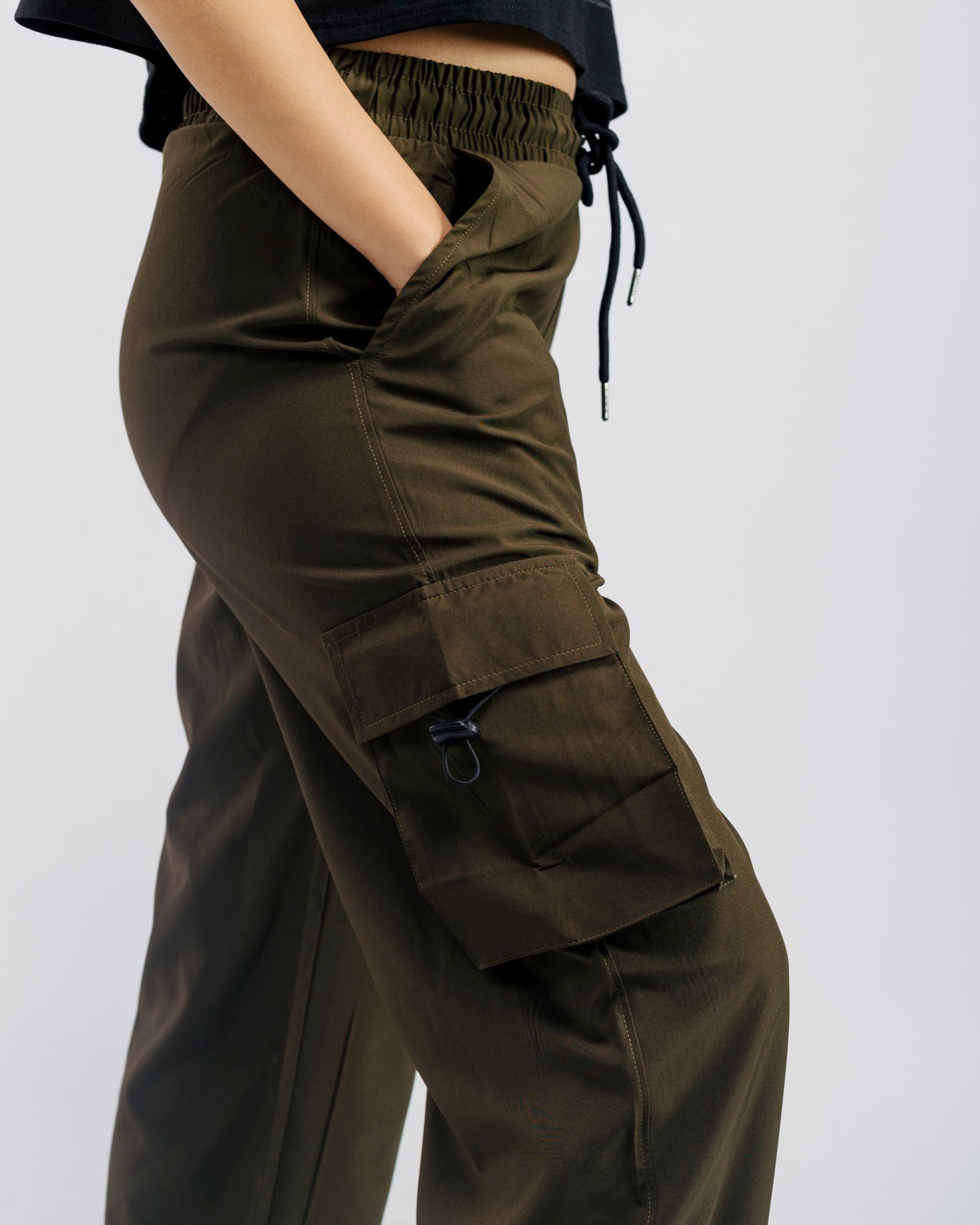 Side View Cargo oversized women trousers