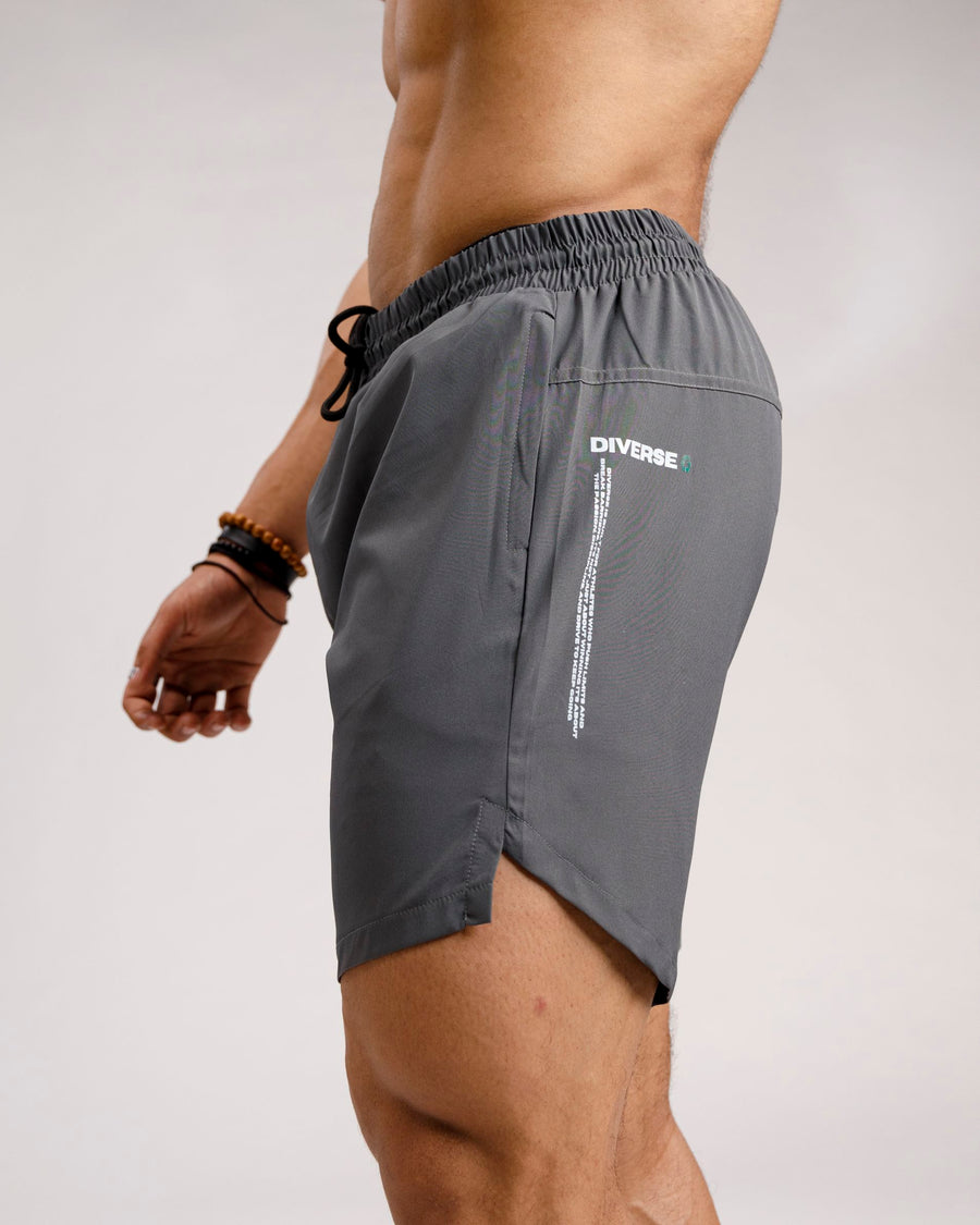 Diverse Motion Shorts