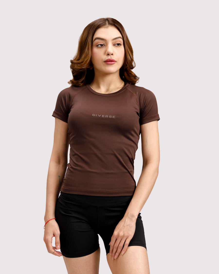SCULPTED FIT TEE