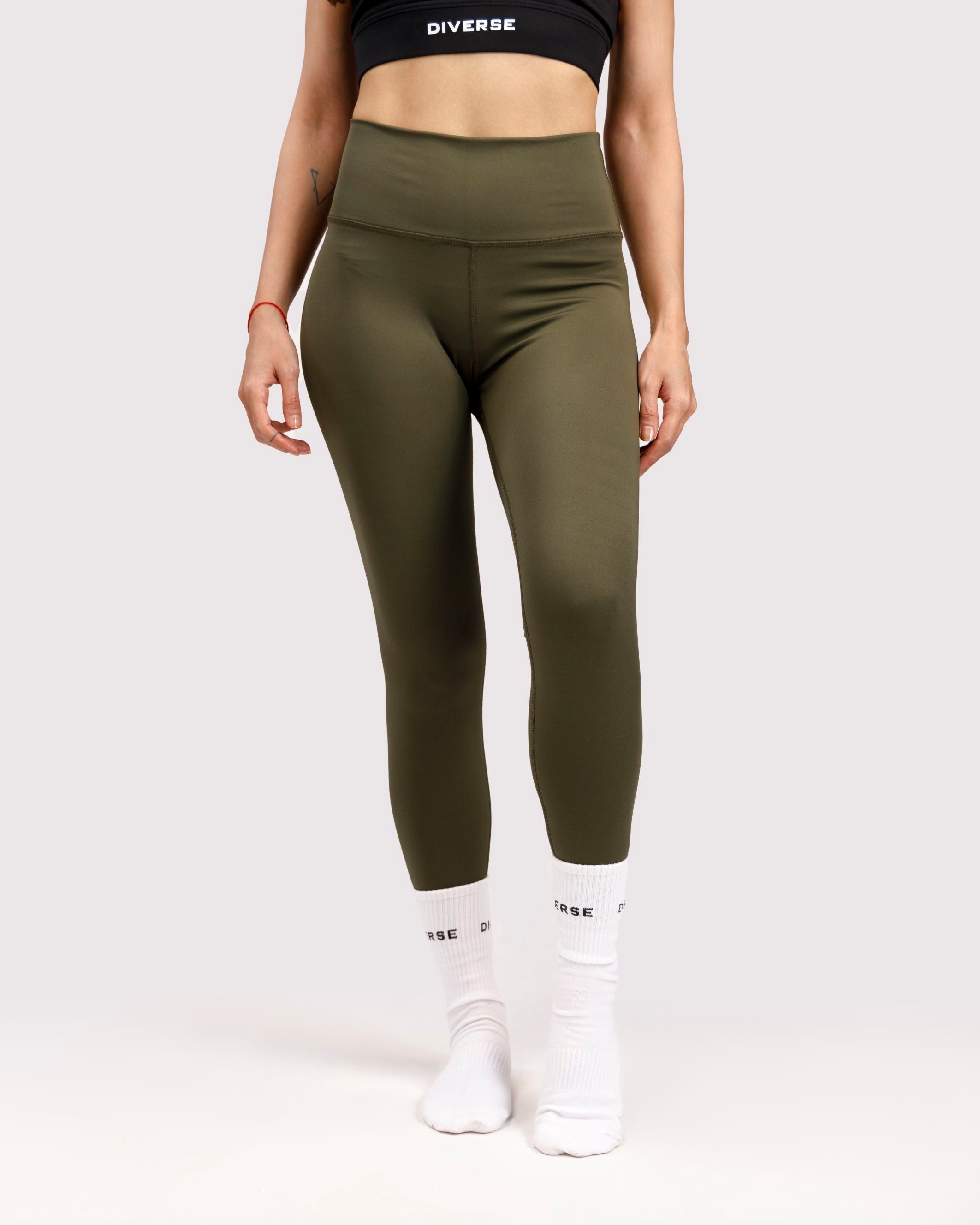 HIGH-WAIST YOGA PANTS