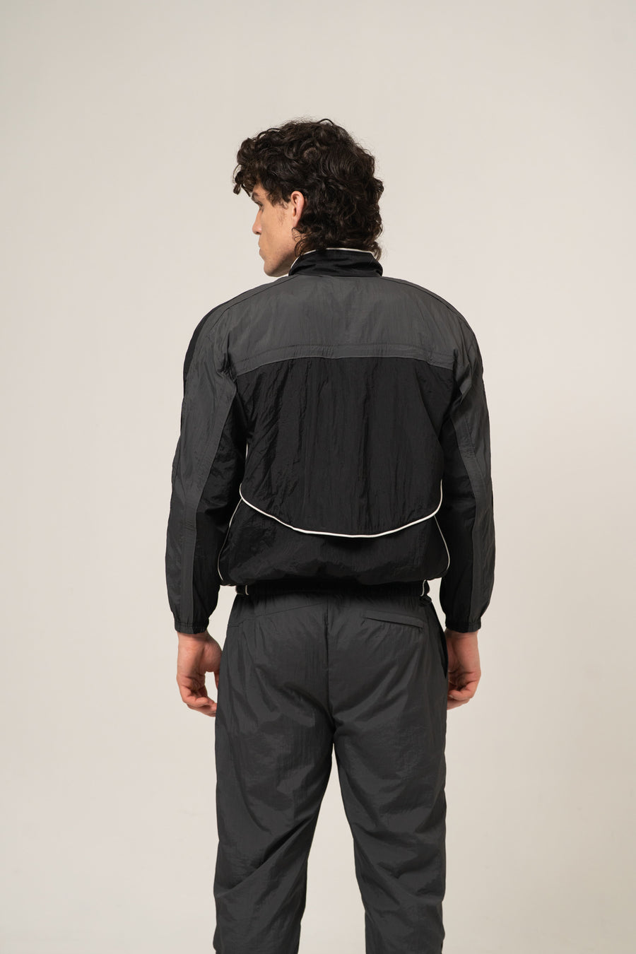 RETRO TRACKSUIT