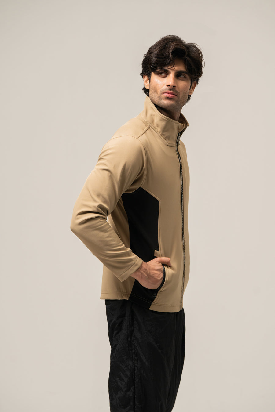 TECHNICAL JACKET