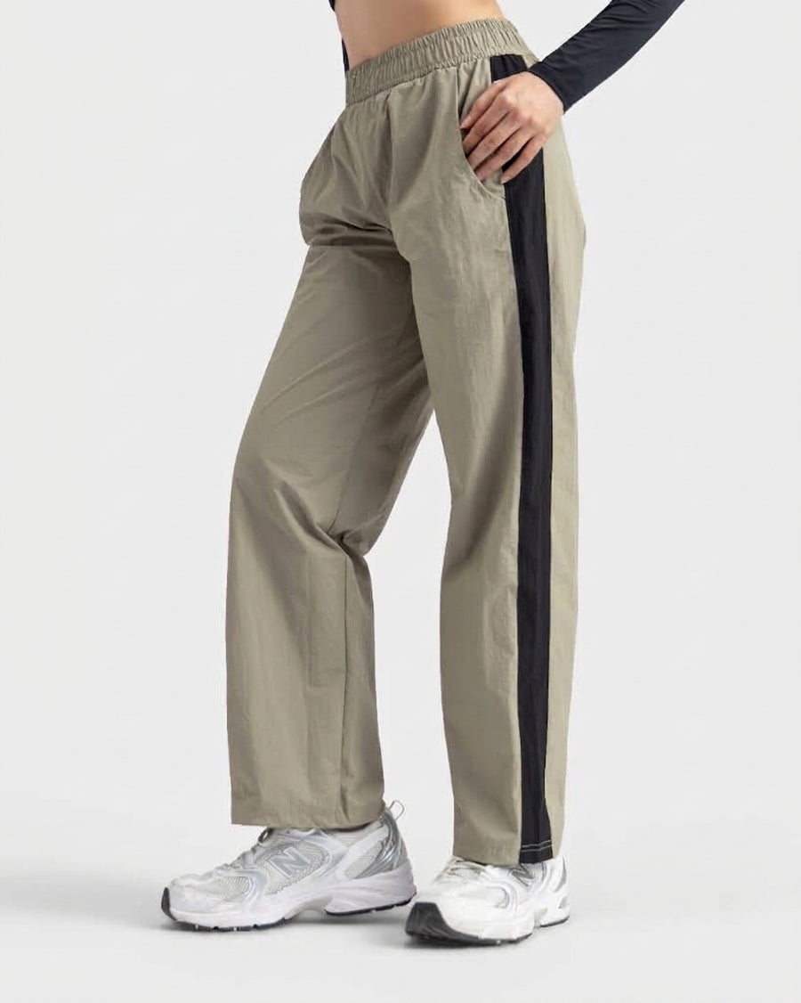 Oversize Retro Trackpants