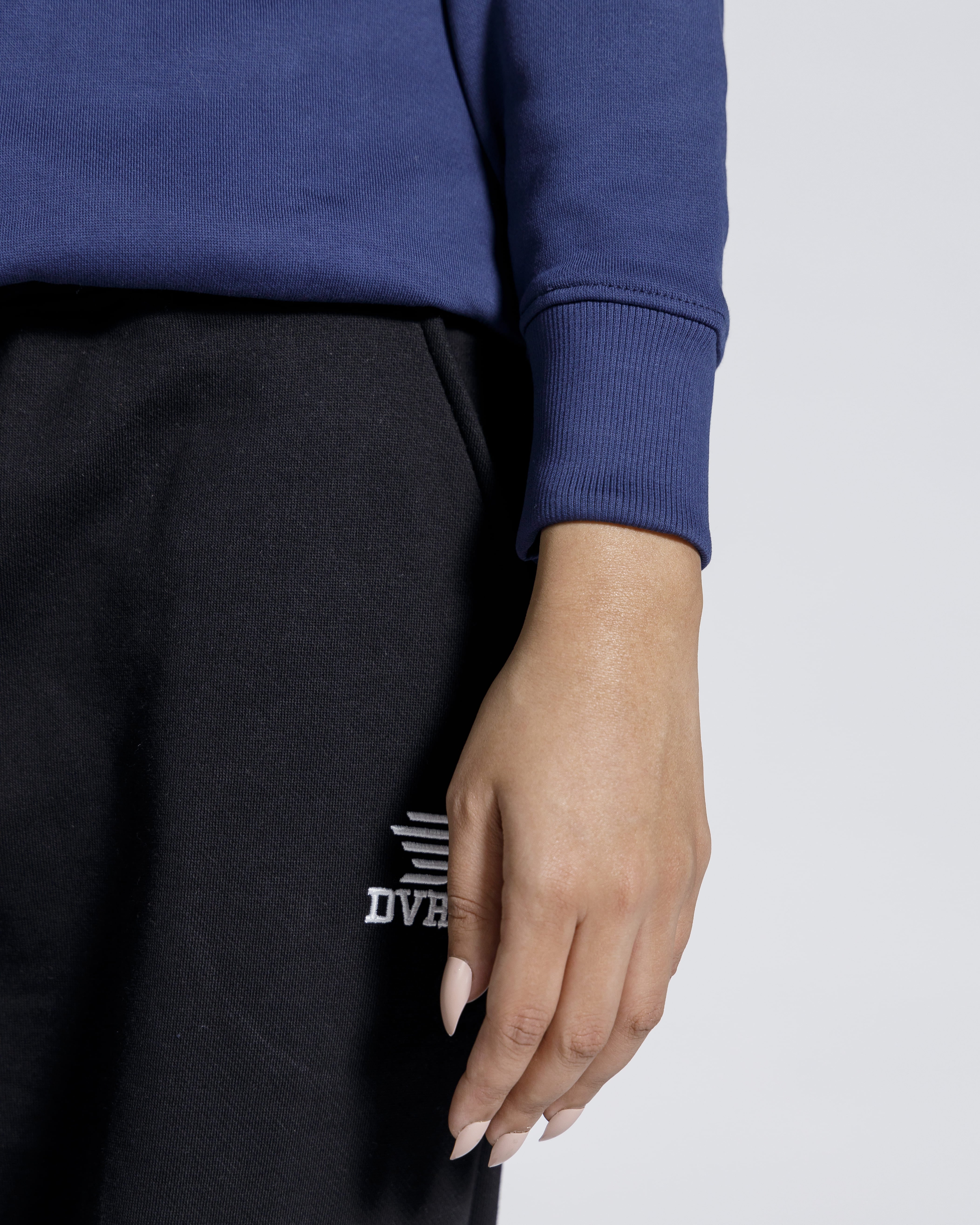 QUARTER ZIP PULLOVER