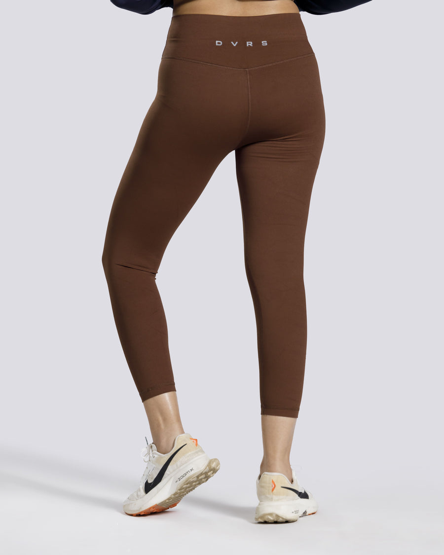 ESSENTIAL YOGA PANTS