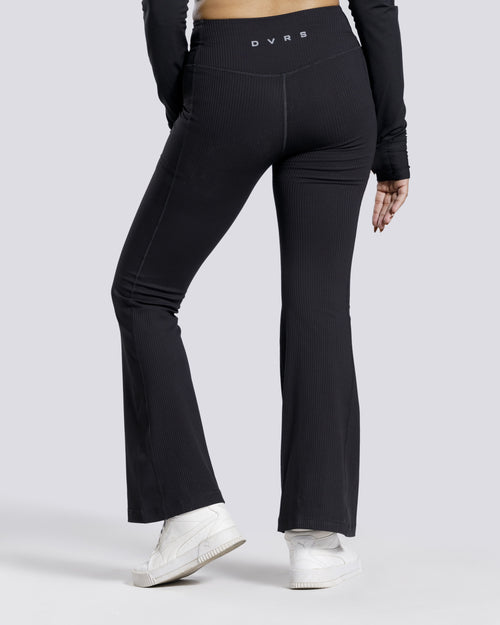 WOMEN RIBBED FLARED LEGGINGS