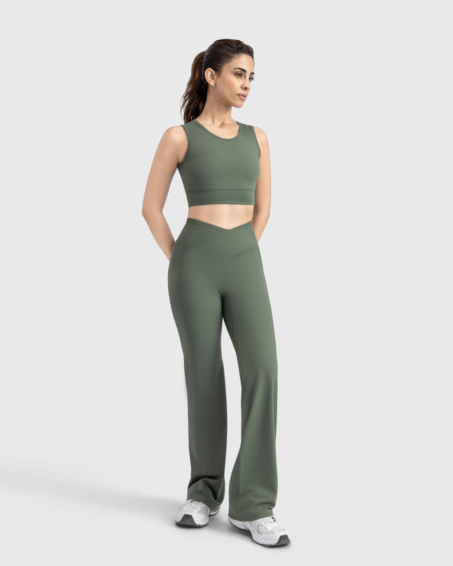 Essential Soft Crosswaist Leggings