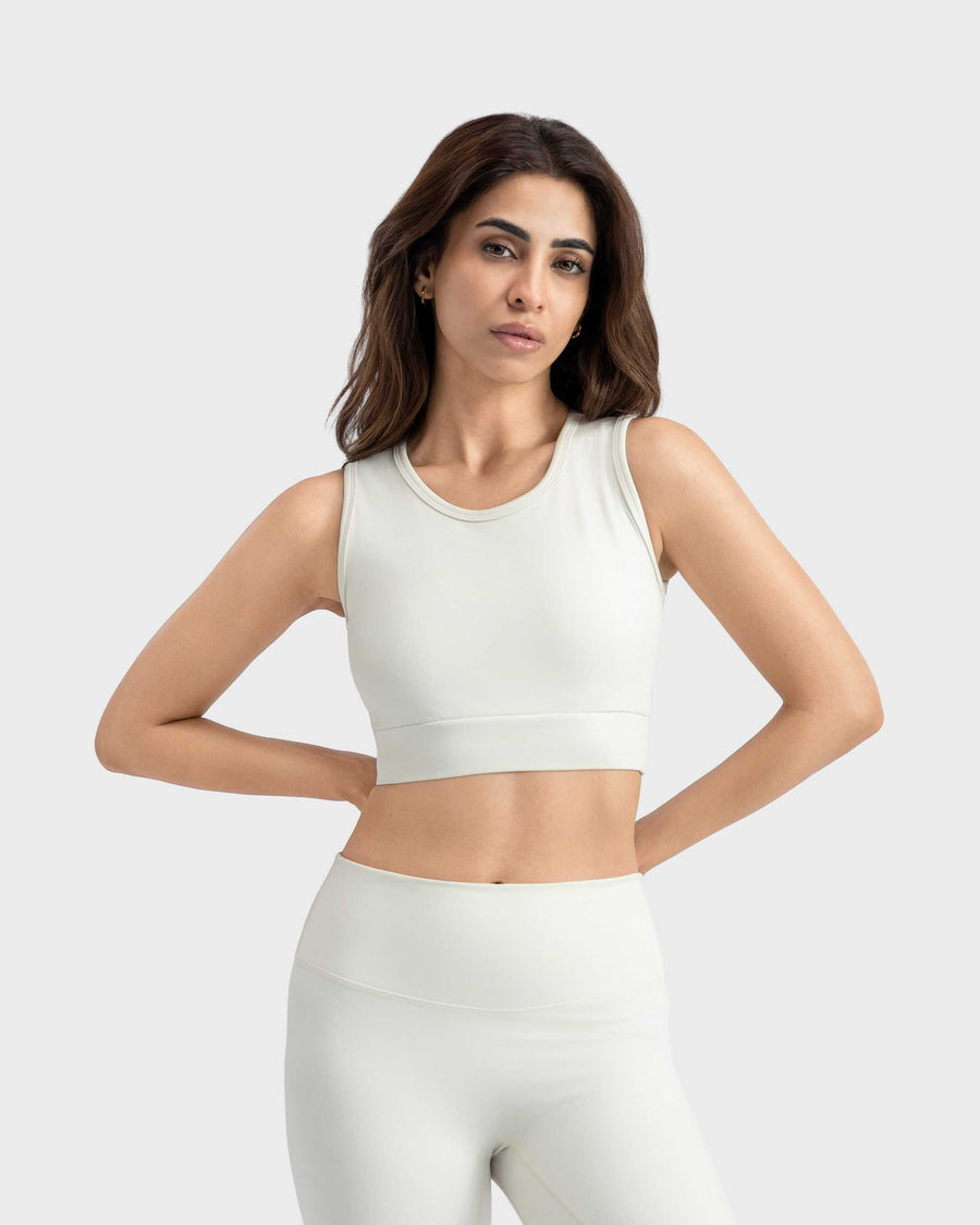 Essential Hybrid Sports Bra