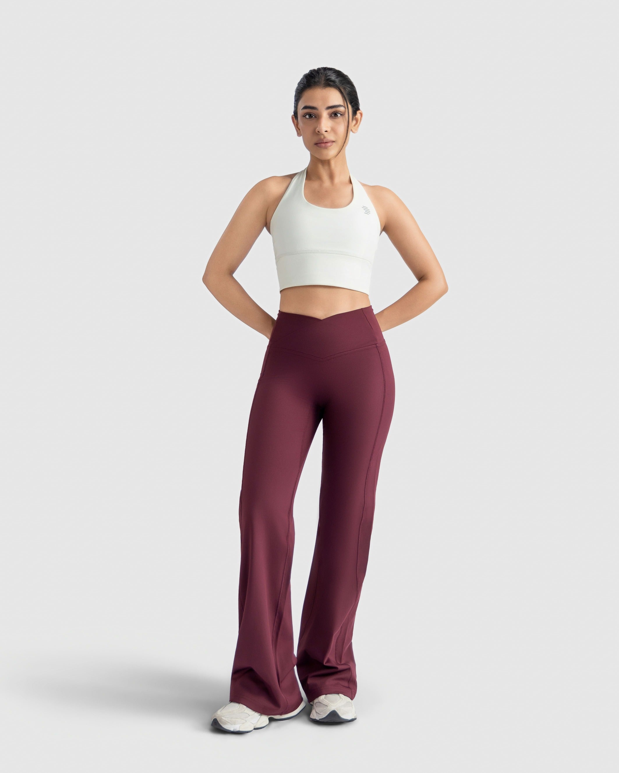 Essential Halter Neck Sports Bra