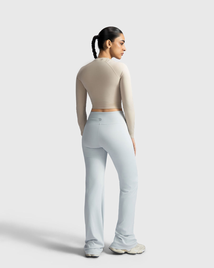 Essential Soft Crosswaist Leggings