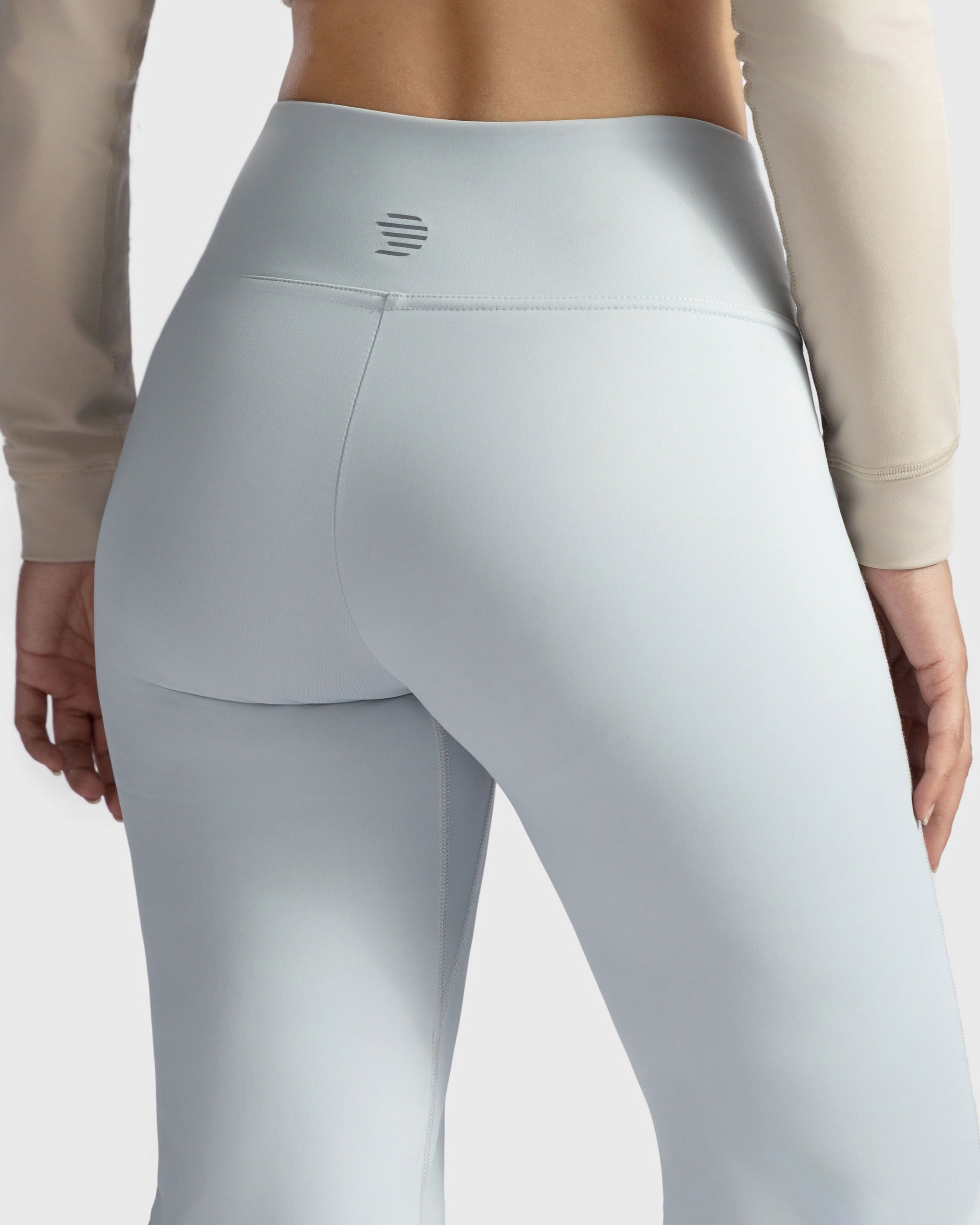 Essential Soft Crosswaist Leggings