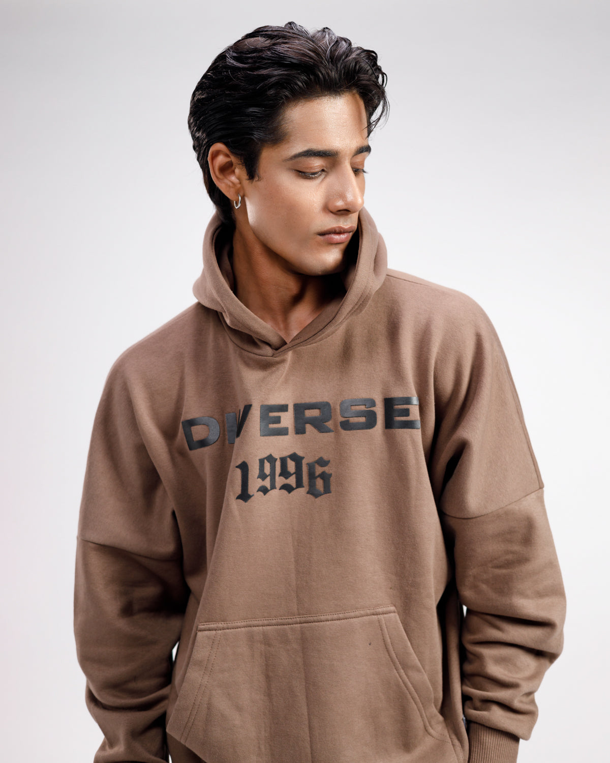 Diverse Oversized Hoodie Brown