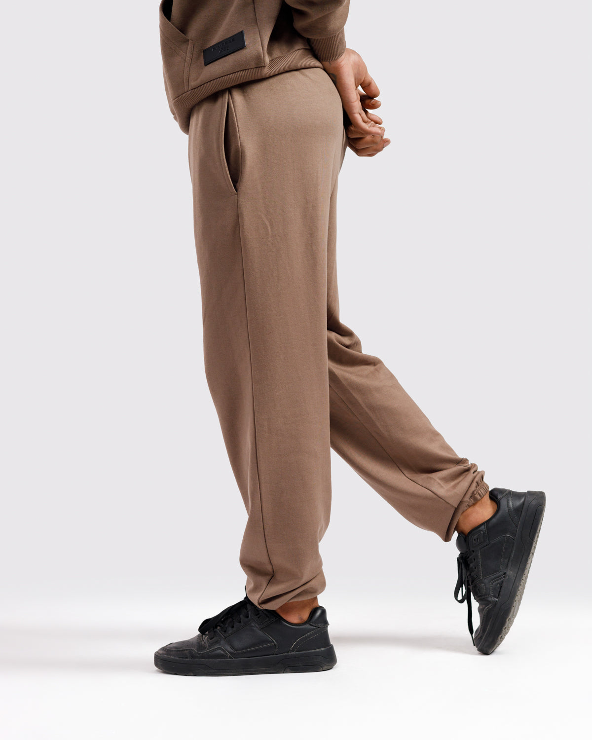 Diverse Joggers Brown