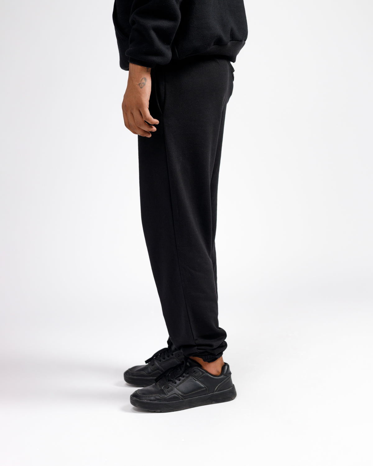 Diverse Jogger Black