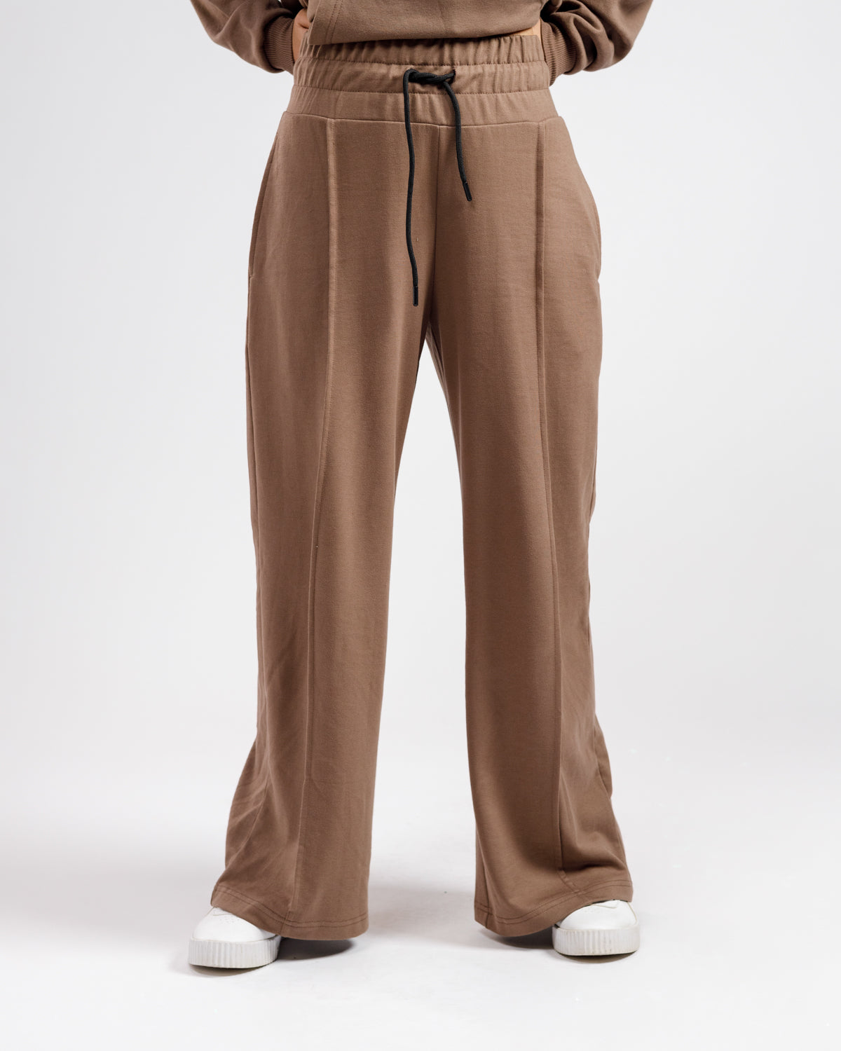 Diverse Oversized Jogger Brown