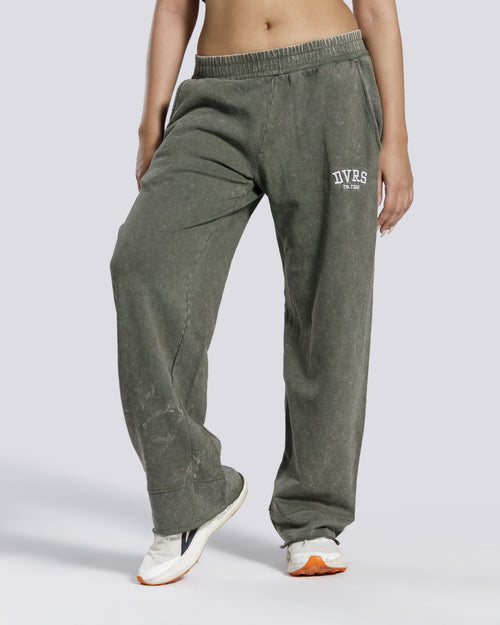 WASHED STRAIGHT LEG TROUSER