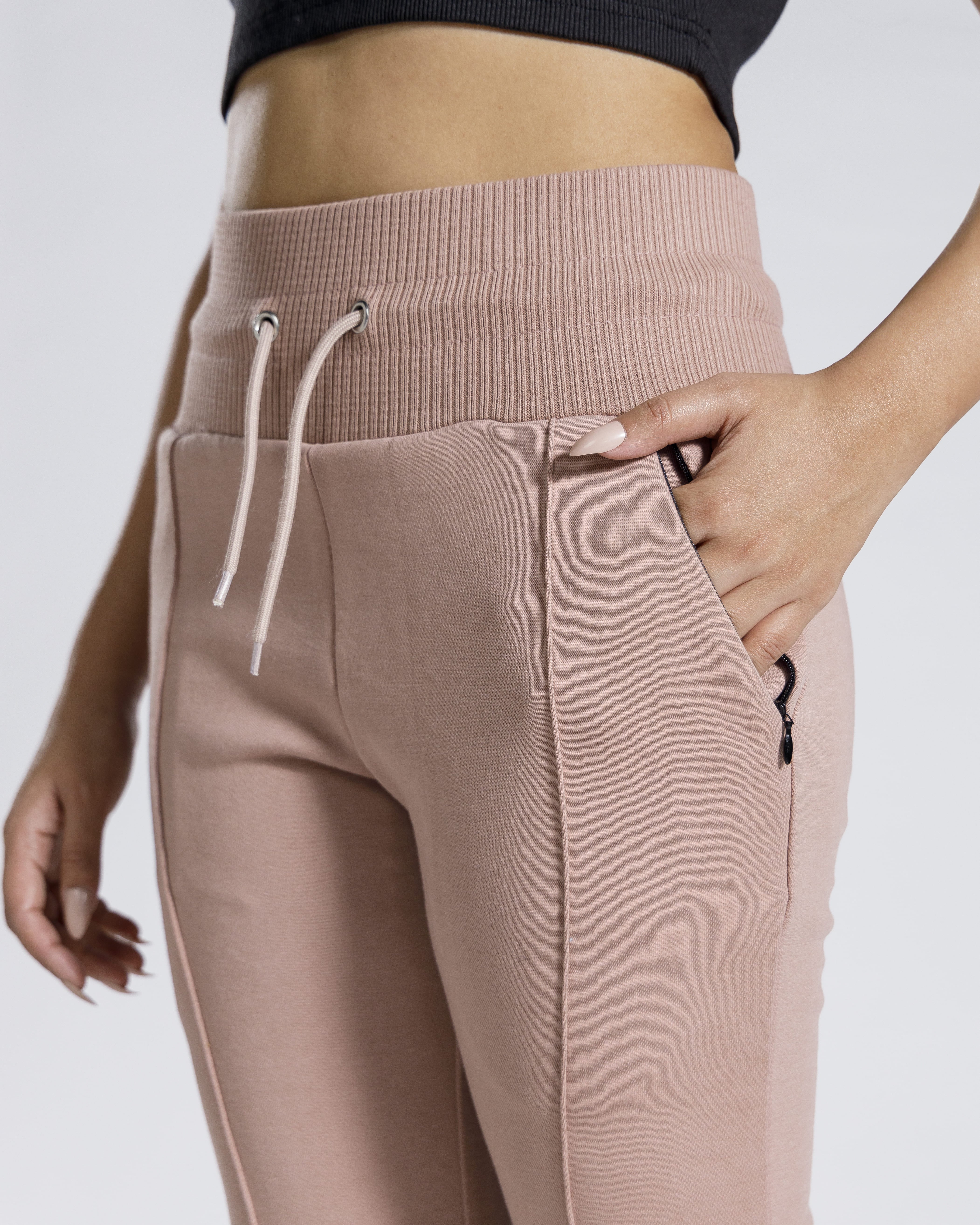Women flared sweatpants side pocket detail pink Pakistan