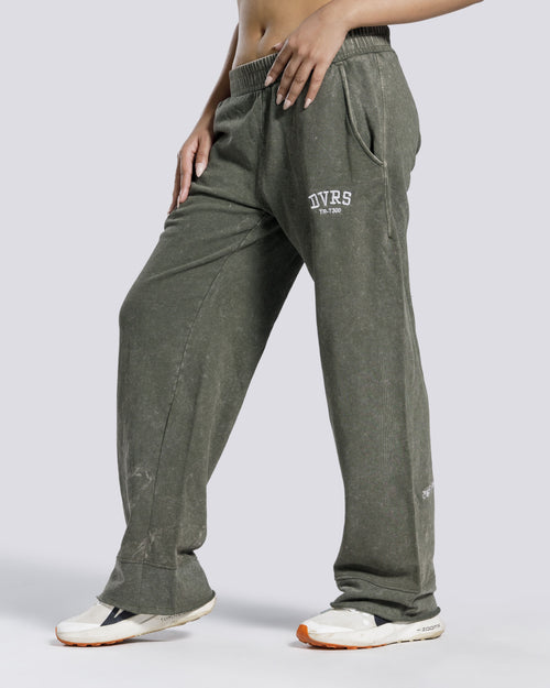 WASHED STRAIGHT LEG TROUSER