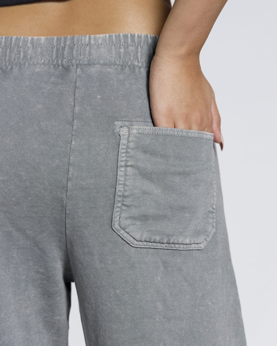 WASHED STRAIGHT LEG TROUSER