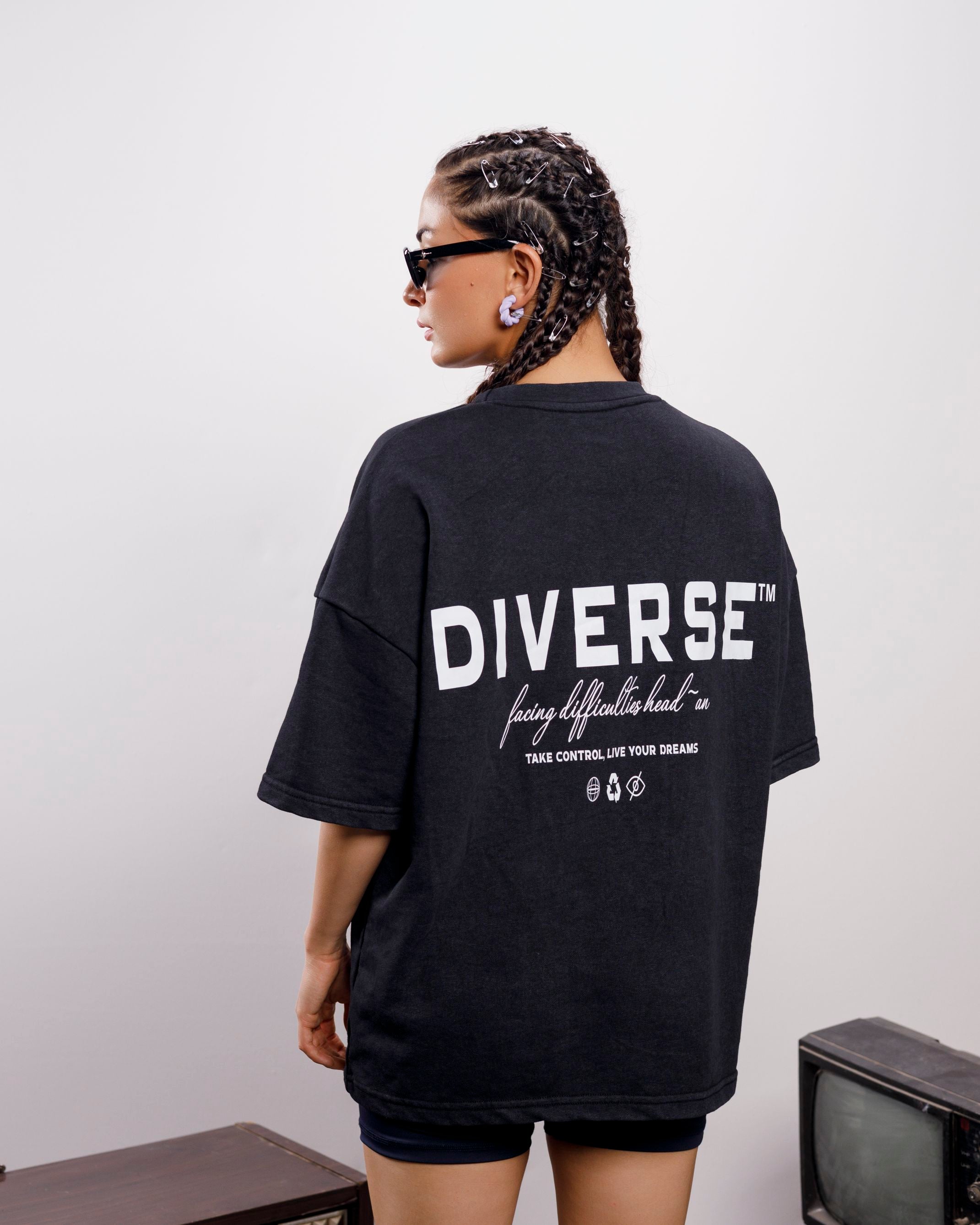 Oversized Diverse T-Shirt