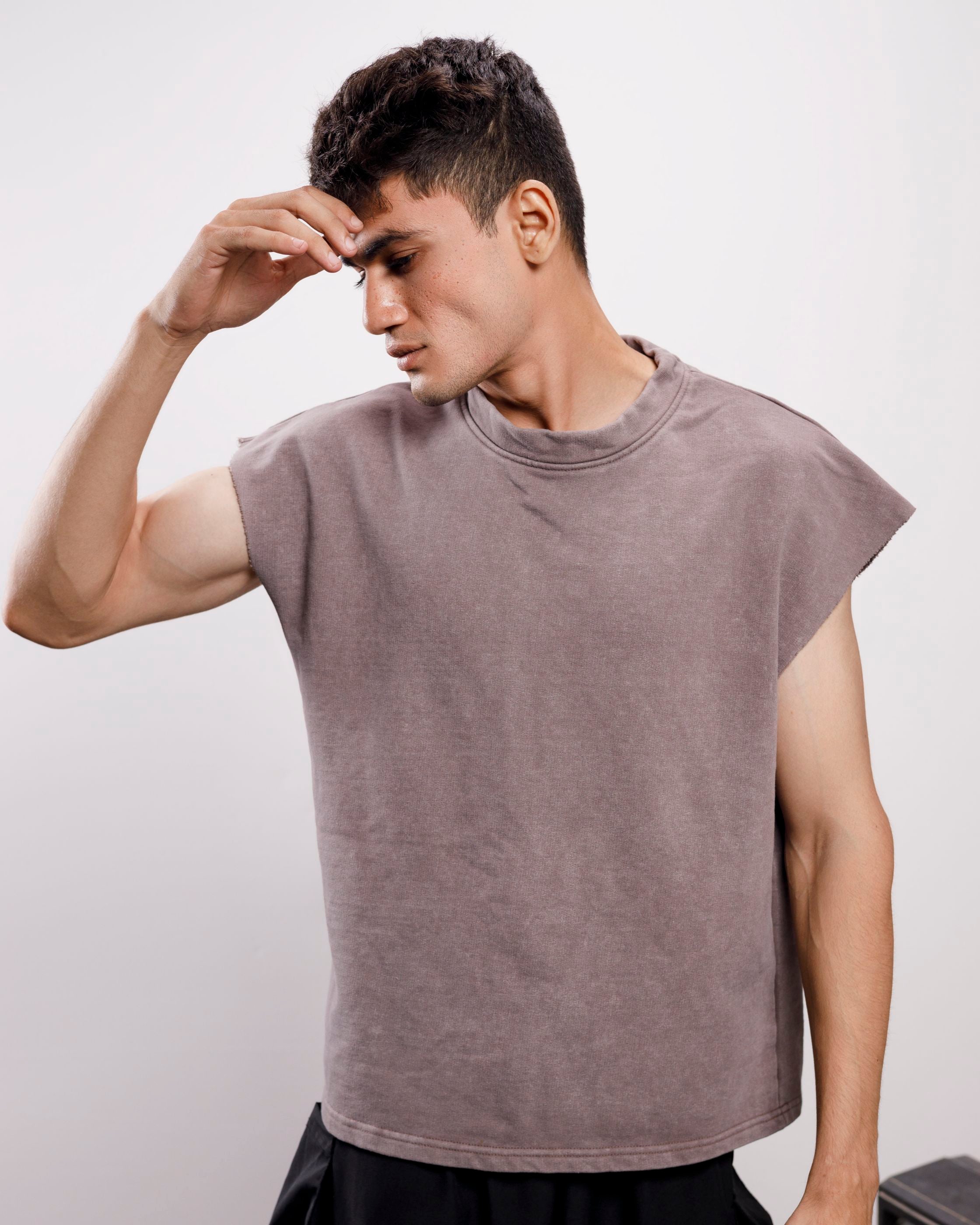 Washed Sleeveless T-shirt