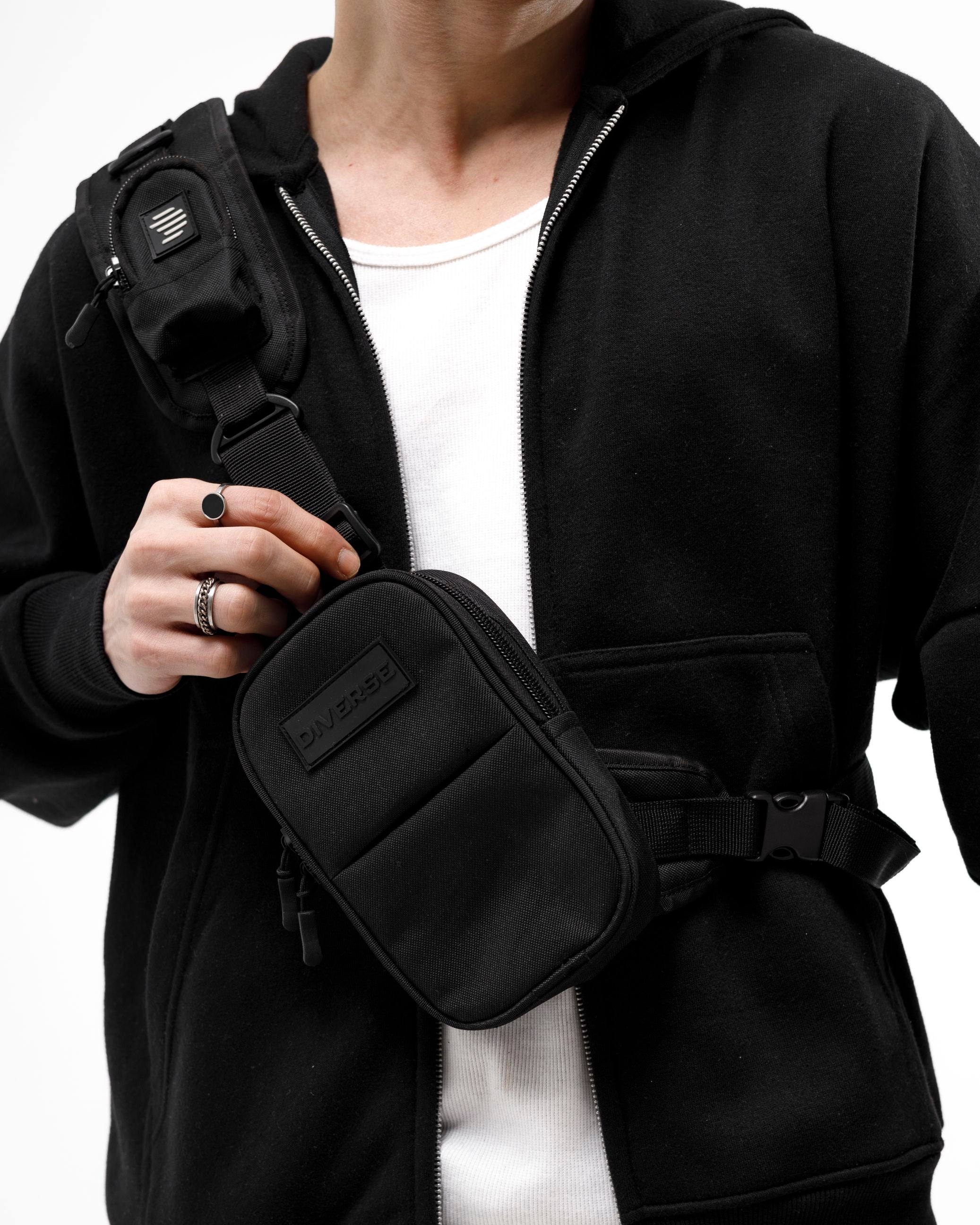 Diverse Sling Bag