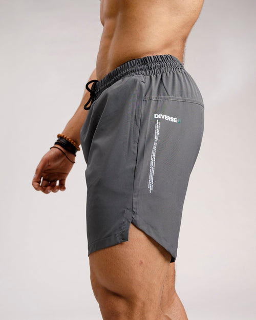Diverse Motion Shorts