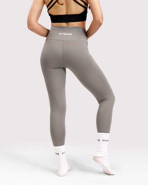 HIGH-WAIST YOGA PANTS